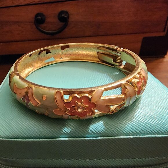 Goldtone  turquoise Enamel FLOWERS Bracelet - Picture 2 of 5